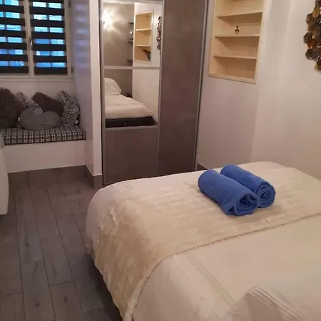 Beautiful Townhouse Arles-sur-Tech